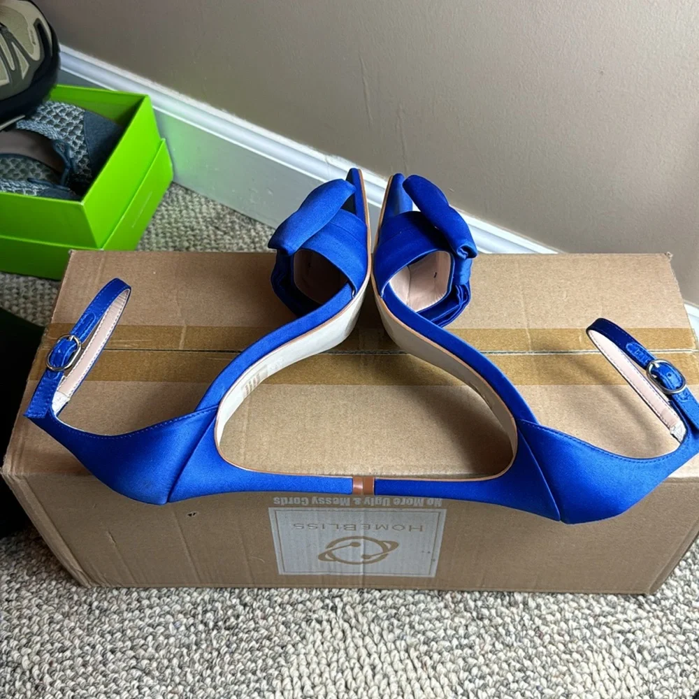 NWOT • Steve Madden • Women's Trusty Heeled Sandal 💙 Blue Satin 💙 Size 8.5 - Picture 6 of 17